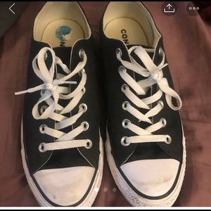 Women’s size 10 Converse